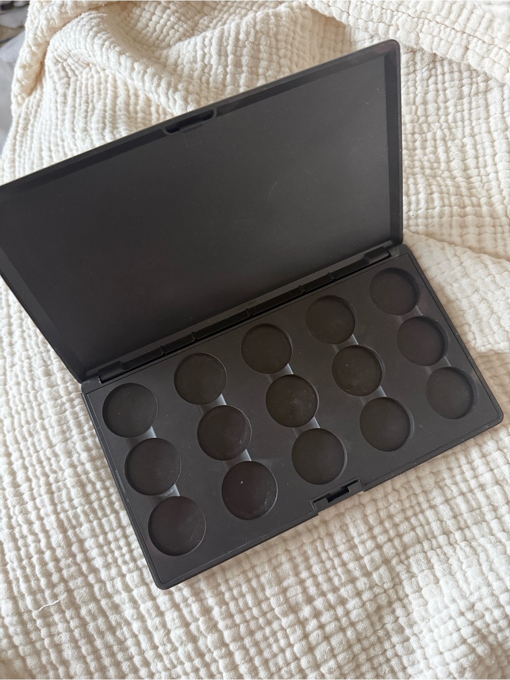 Mac Empty Pallet black grey makeup make up pro cosmetic magnetic eye shadows